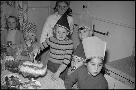 2022N_2022-38_P281_039451_018