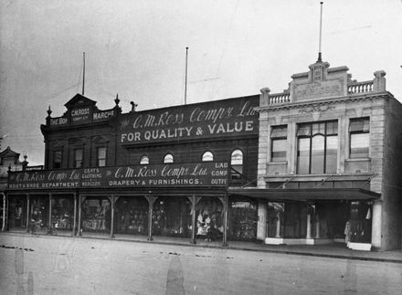 C M Ross Company buildings, The Square