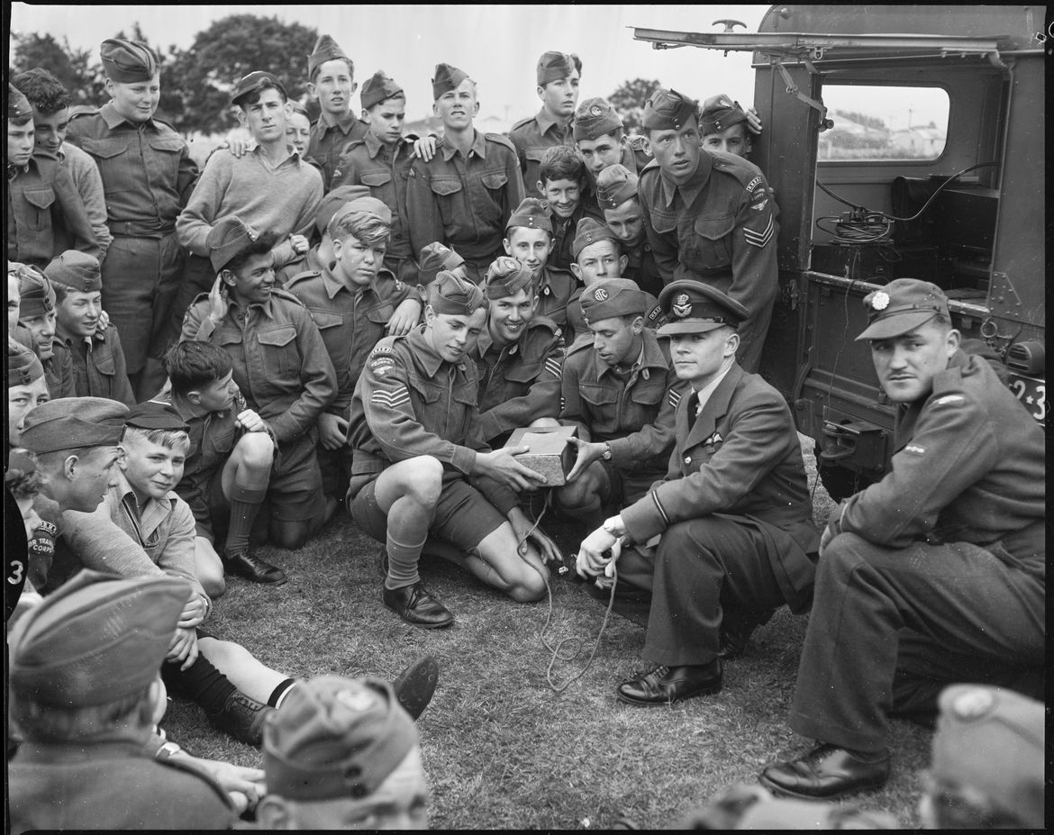 "Direct Contact With Aircraft Overhead"