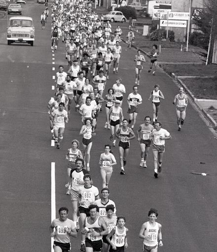2022N_2017-20_040146 - Family flavour to run - Half-marathon 1986