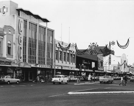 Christmas in Broadway Avenue