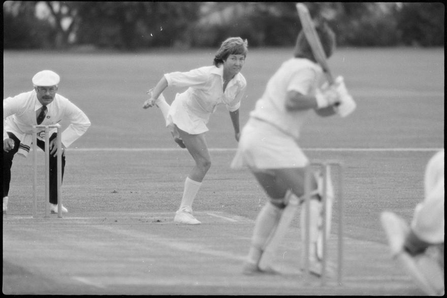 2025N_2017-20_Cricket-Women_043034-020