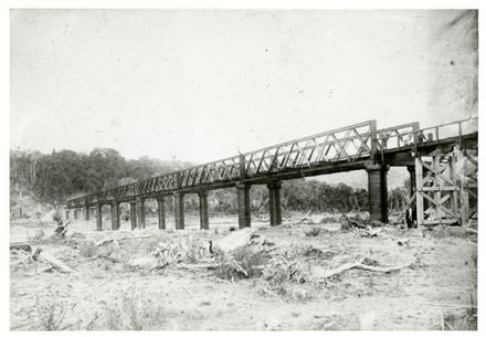 Pohangina River Railway Bridge