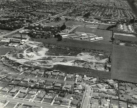 Aerial view - Featherston Street Brickworks, Hoffman Kiln and Freyberg High School