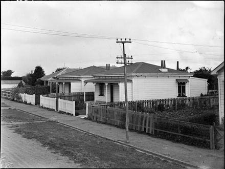 Company houses, Longburn Freezing Works