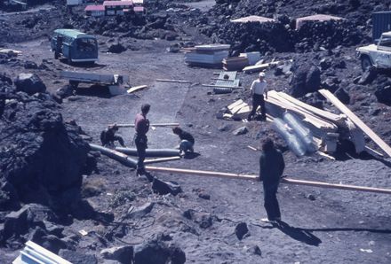 Scouts building Ruapehu Lodge and Snow School