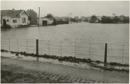 Flooded farmland, Department of Scientific and Industrial Research - Resource cover image