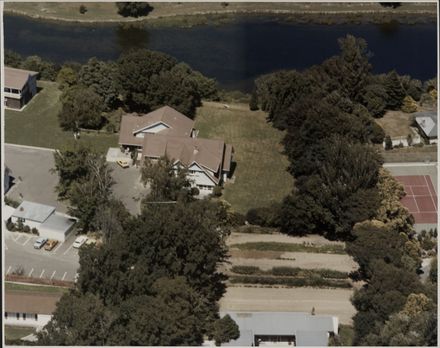 Aerial Photograph of Centennial Drive - Resource cover image