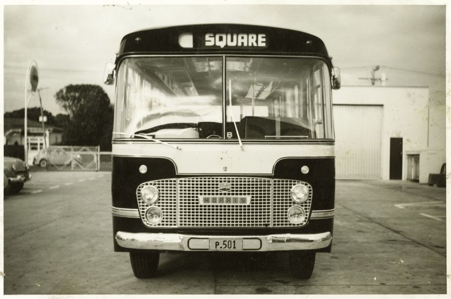 A Morris 702 Bus
