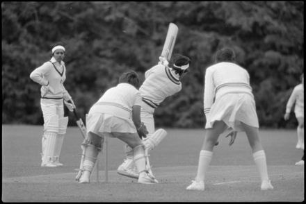 "Kiwi side keeps final bid alive" - Resource cover image