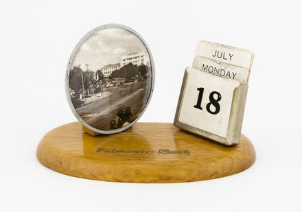 Desk calendar with photographs of The Square