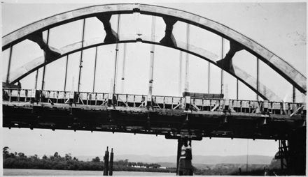 Construction of the Second Fitzherbert Bridge