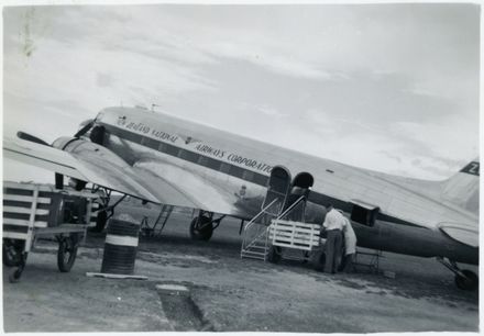 NZ National Airways Corp. Airplane - Resource cover image