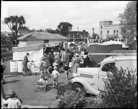 "Jaycee Market Well Patronised" - Resource cover image