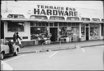 Terrace End Hardware, Ruahine Street