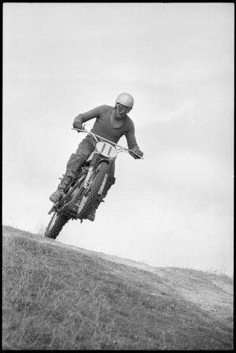 2018N_2017-20_MS001038a - Guild Leaf international moto-cross series at Woodville