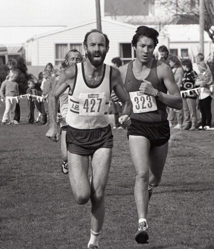 2022N_2017-20_040150 - Family flavour to run - Half-marathon 1986