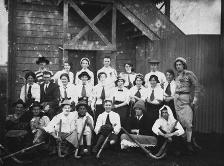 High School Old Girls and Old Boys at Showgrounds High School Old Girls and Old Boys at Showgrounds