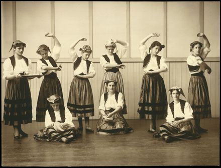 Craven School Pupils in Costume