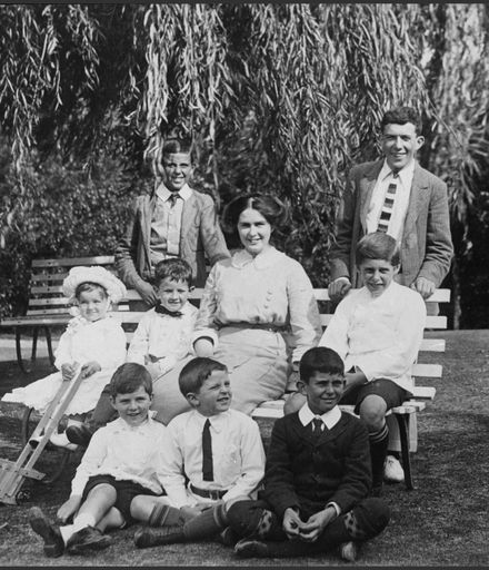 Children of the Strang Family at "Woodhey", Te Awe Awe Street, Palmerston North