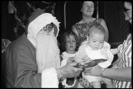 Children meeting Santa - Resource cover image