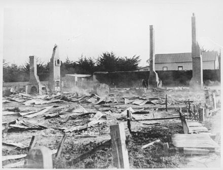 Aftermath of fire at Masonic Hotel - Resource cover image