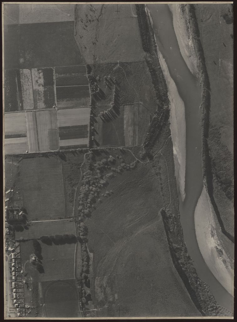 1951 Aerial Map - B16