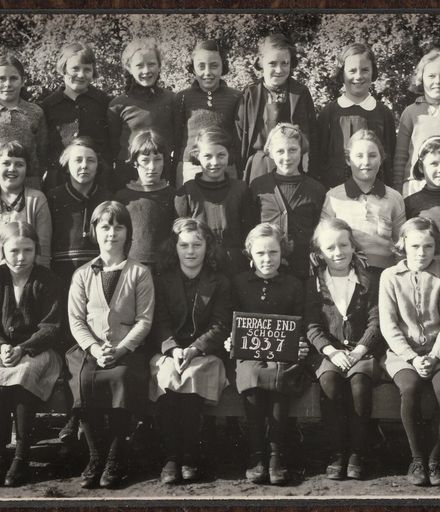 Terrace End School - Standard 3, 1937