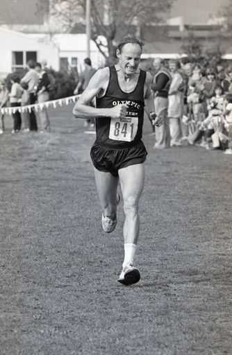 2022N_2017-20_040114 - Family flavour to run - Half-marathon 1986