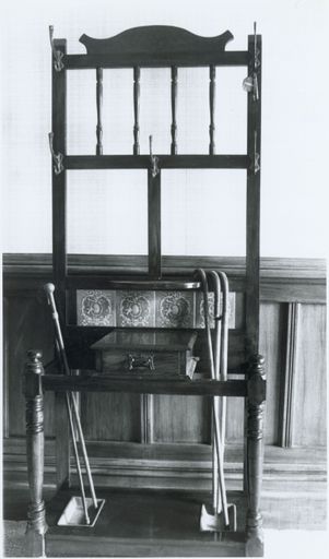 104 Napier Road, Hallway and Hat Stand