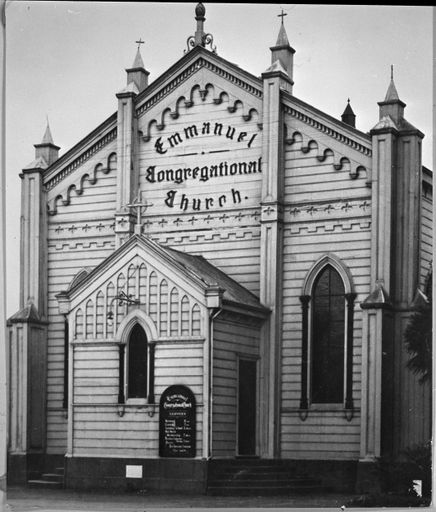 Emmanuel Congregational Church, Broadway