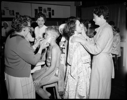 "Making-up Before Performance" Drama Festival - Resource cover image