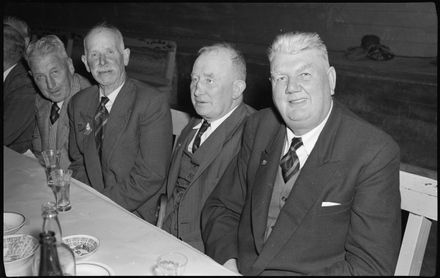 "Old Diggers Meet at Reunion" - Wellington Infantry Regiment - Resource cover image