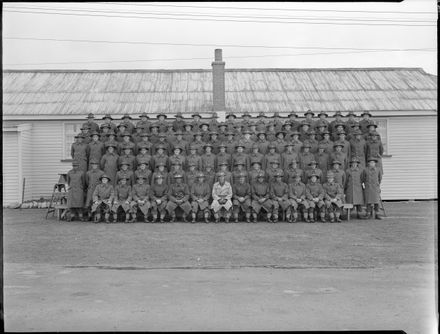 Unidentified Military Group, Linton - Resource cover image