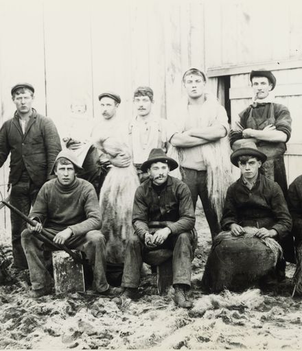 Staff of Oliver Austin's Flaxmill, Foxton