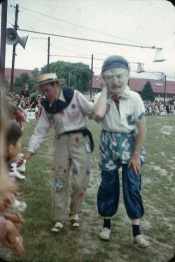 Floral Festival parade