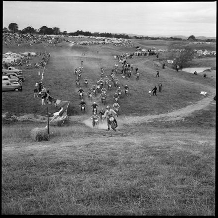"Woodville Moto-Cross Grand Prix 1964"