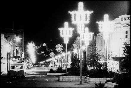 Christmas lights on Rangitikei Street