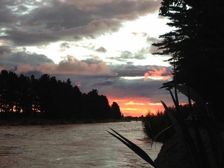 Manawatū River at sunset