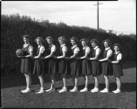 B Netball Team, Palmerston North Technical High School