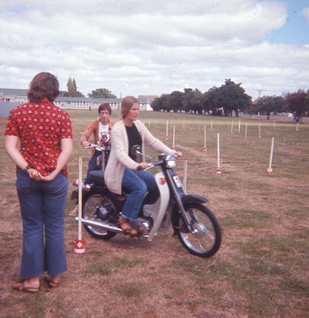Palmerston North Motorcycle Training School - Class 118 - January 1972