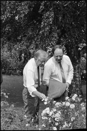 “Relaxed Kiwi hospitality showers Jimmy” - Resource cover image