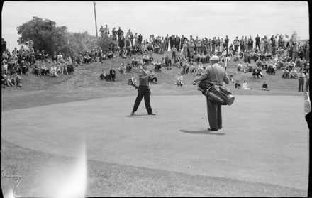 "Riding his Putt into the hole"