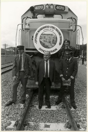 Prime Minister Muldoon at the Mangaweka - Utiku Railway Deviation