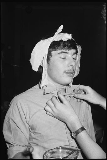 Unknown party attendees - Resource cover image