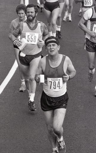 2022N_2017-20_040153 - Family flavour to run - Half-marathon 1986
