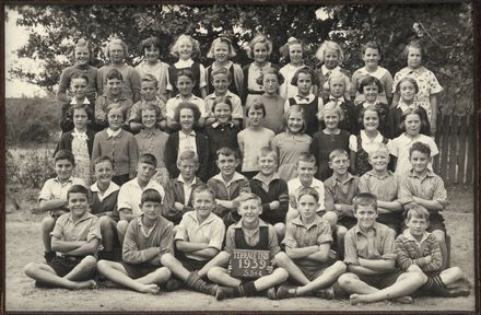 Terrace End School - Standard 3 and 4, 1939