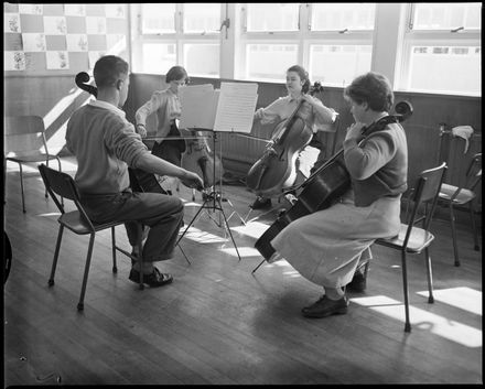 "Music Seminar at Freyberg High School"