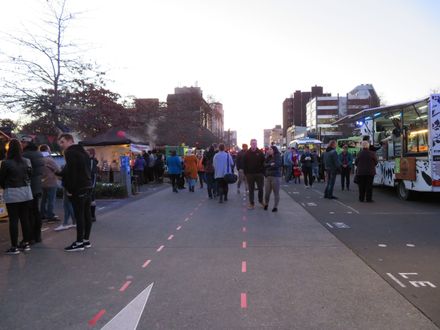 Food Truck Winter Bliss in The Square