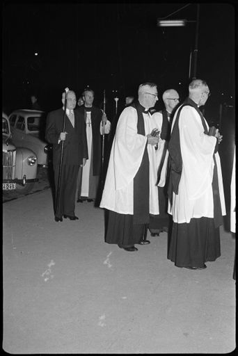 Formal Visit [of Bishop Baines]
